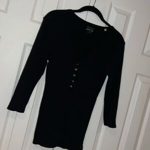 Guess black  knit ribbed top Sz M